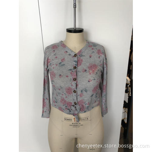 V-neck floral condole belt knit sweater